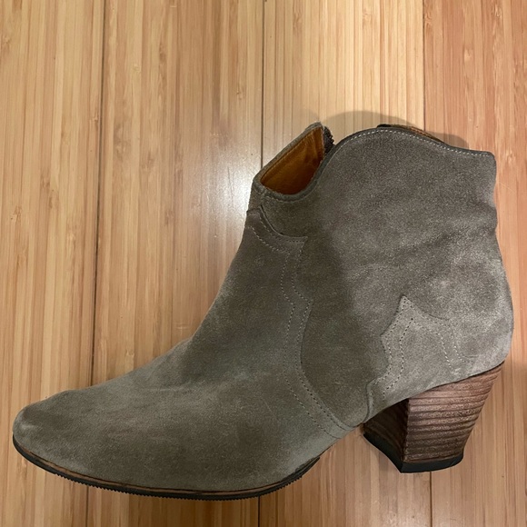 Isabel Marant The Dicker suede bootie - Picture 5 of 8